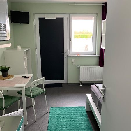 Ullis Pension Fuer Monteure & Handwerker Malsch  Exterior foto