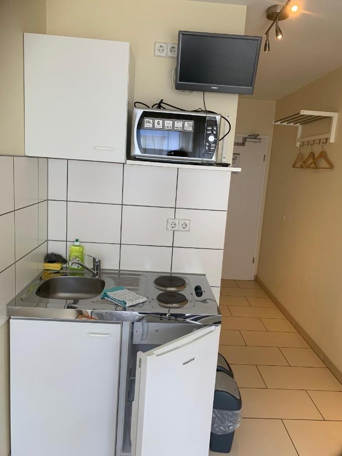 Ullis Pension Fuer Monteure & Handwerker Malsch  Exterior foto