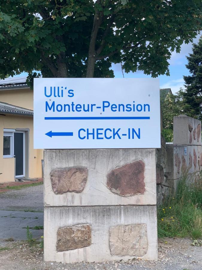 Ullis Pension Fuer Monteure & Handwerker Malsch  Exterior foto
